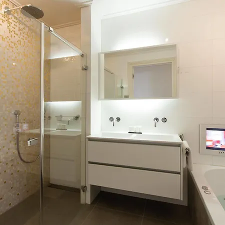 Royal Penthouse דירה
